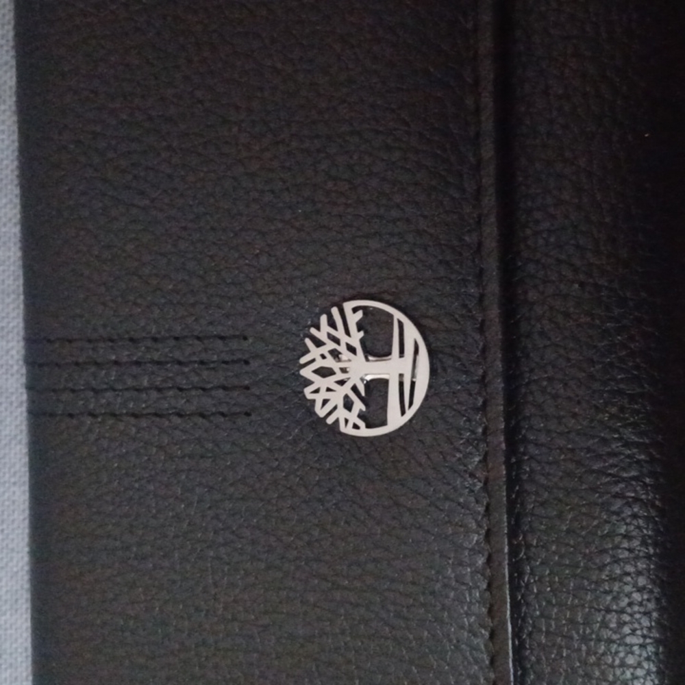 Timberland - Picture 2 of 11